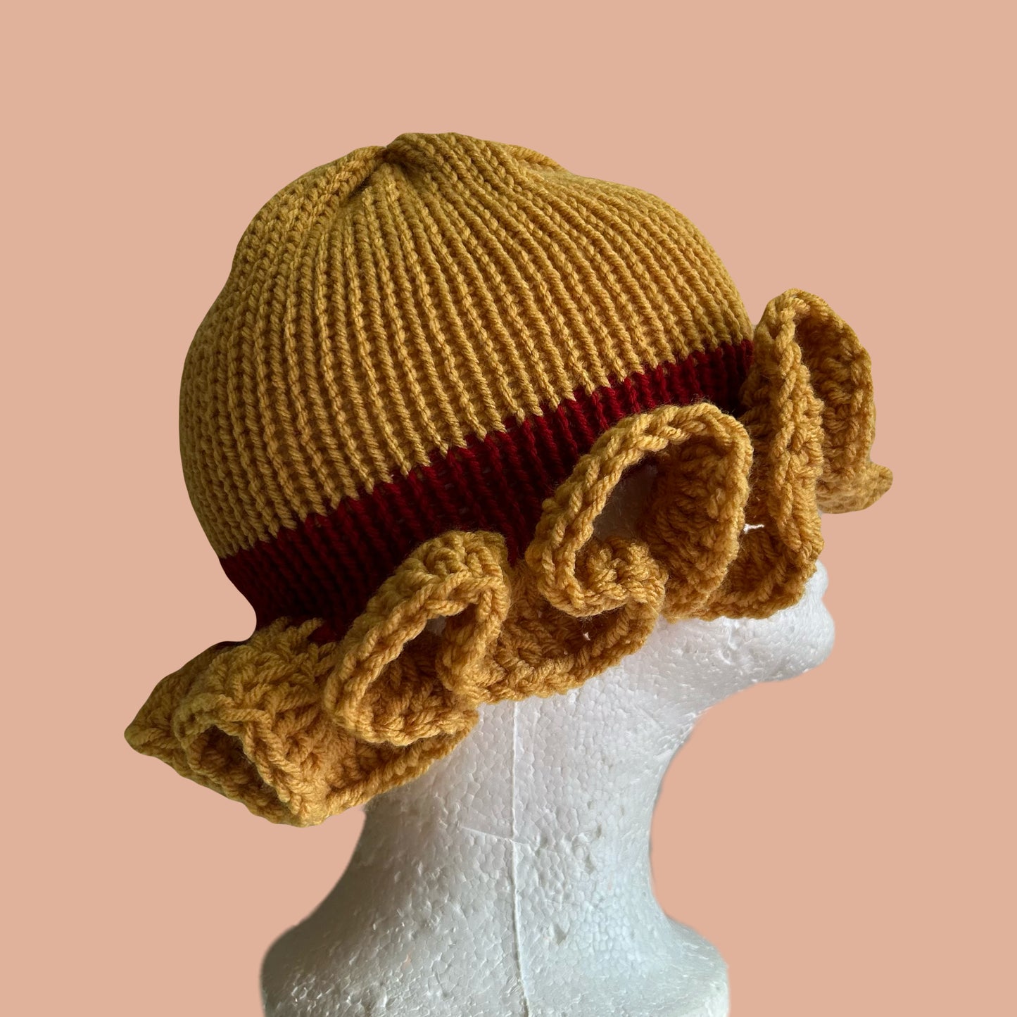straw hat ruffle hat